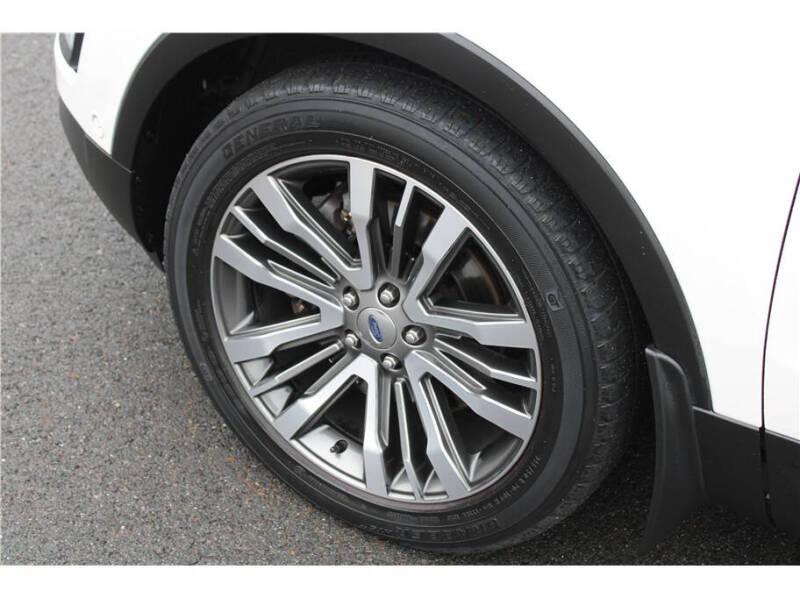 2017 Ford Explorer Platinum