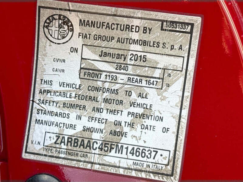 2015 Alfa Romeo 4C Launch Edition