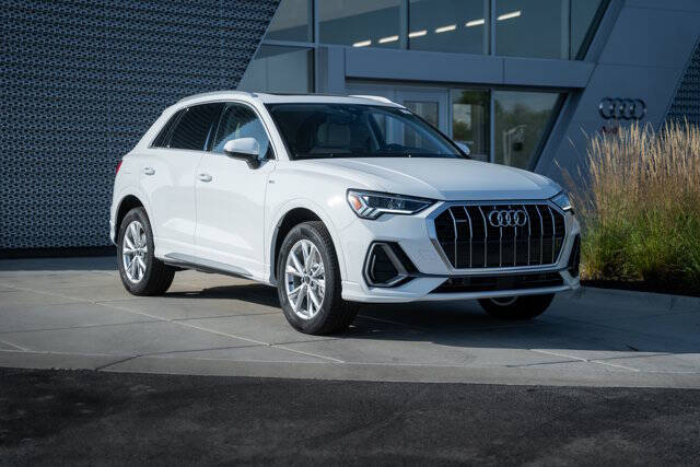 2025 Audi Q3 quattro S line Premium 45 TFSI