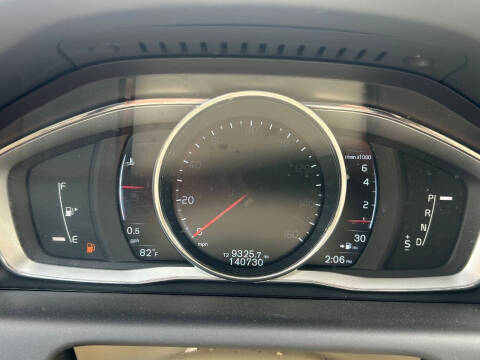 2015 Volvo XC60 T5 Drive-E Premier
