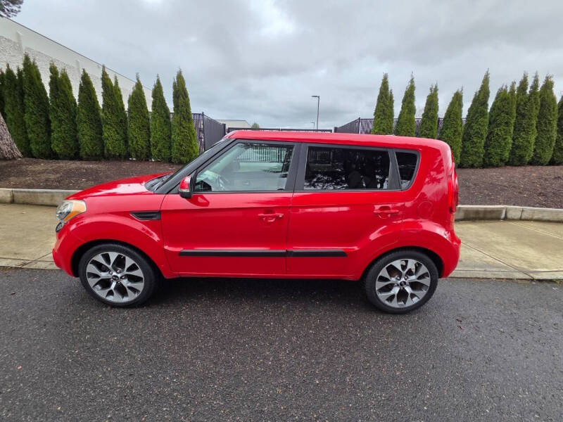 2013 Kia Soul +