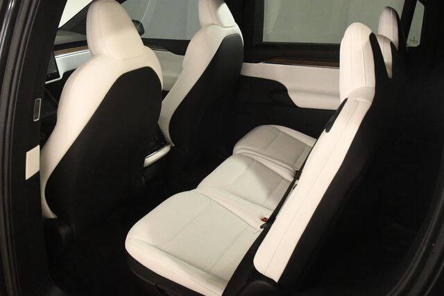2023 Tesla Model X