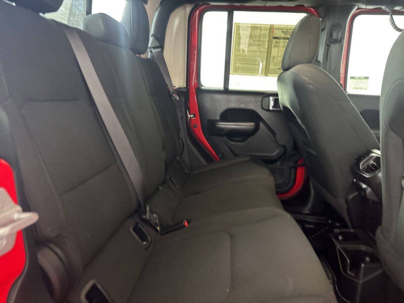 2020 Jeep Gladiator Sport