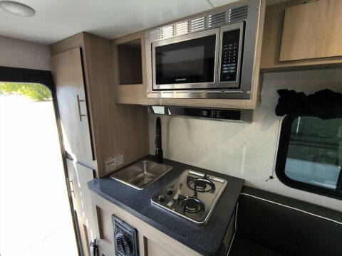 2026 Travel Lite UPCOUNTRY 775U