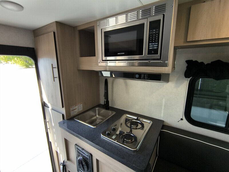 2026 Travel Lite UPCOUNTRY 775U