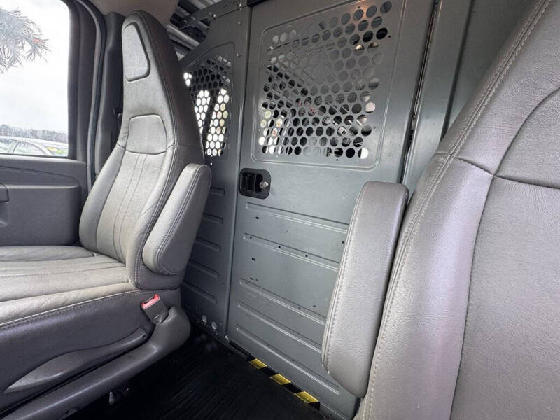 2019 Chevrolet Express 2500
