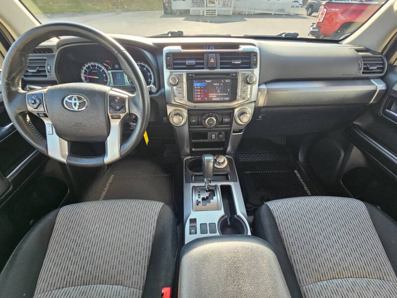 2017 Toyota 4Runner SR5