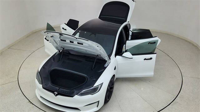 2023 Tesla Model S Plaid