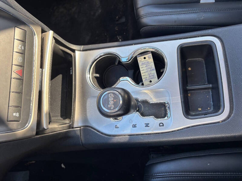 2011 Jeep Grand Cherokee Laredo