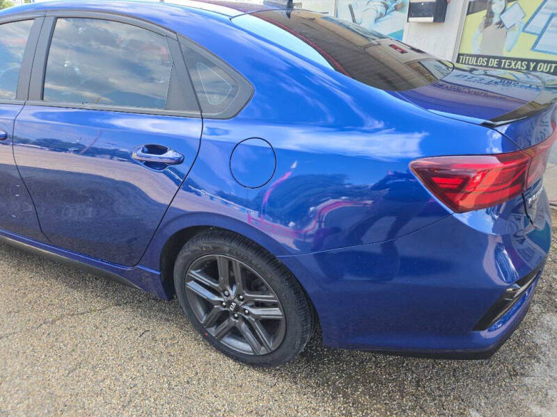 2021 Kia Forte GT Line