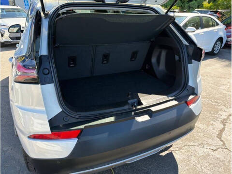 2023 Chevrolet Bolt EUV LT