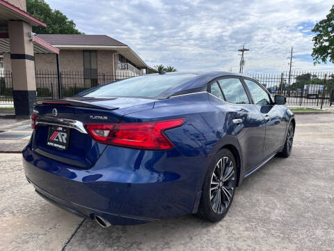 2017 Nissan Maxima Platinum