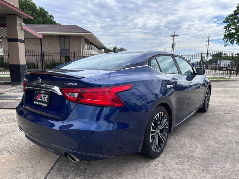 2017 Nissan Maxima Platinum