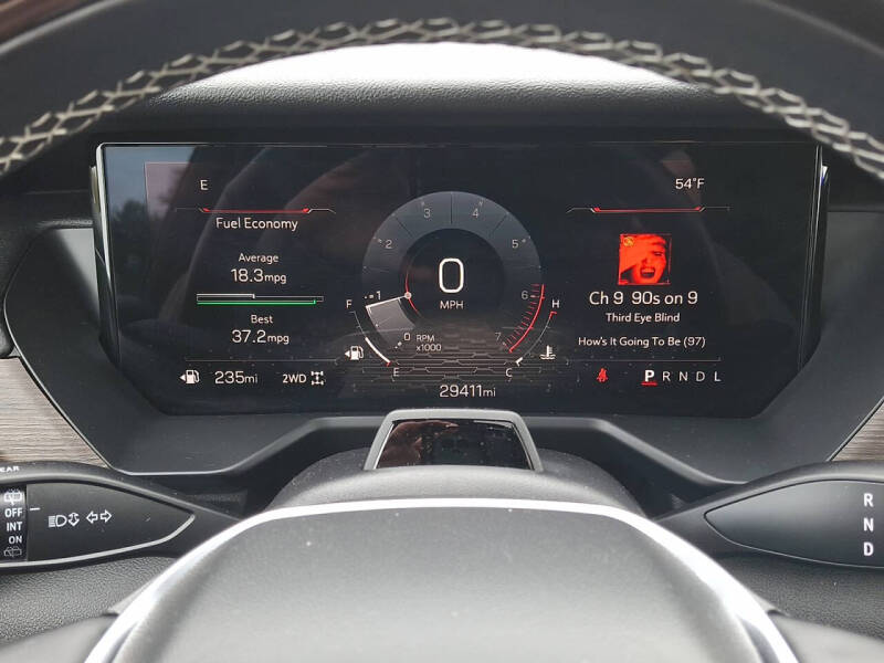 2024 GMC Acadia Denali