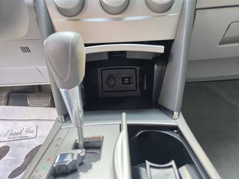 2011 Toyota Camry LE V6