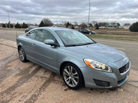 2011 Volvo C70 for sale at BUZZZ MOTORS in Moore OK