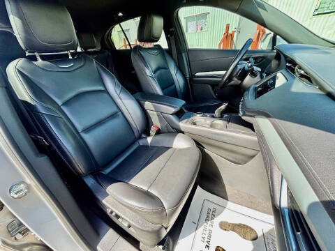 2020 Cadillac XT4 Premium Luxury