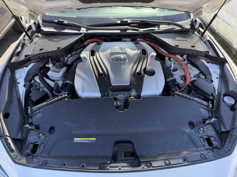 2015 Infiniti Q50 Hybrid Premium