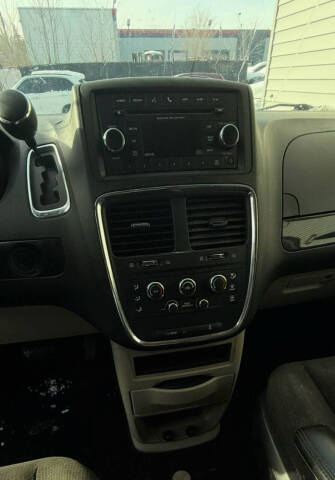 2015 Dodge Grand Caravan American Value Package
