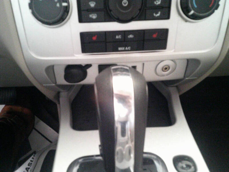 2001 Toyota Sequoia Limited