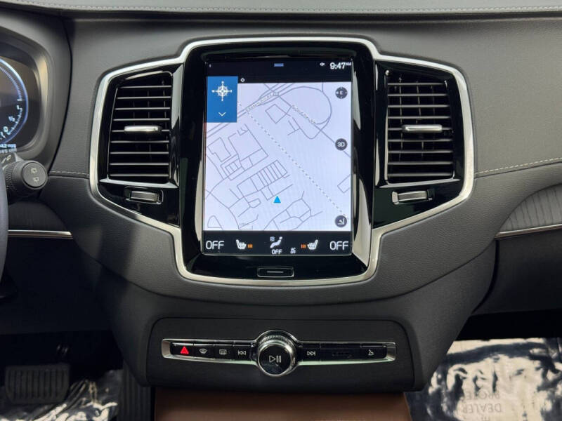 2022 Volvo XC90 Recharge T8 Inscription 7P