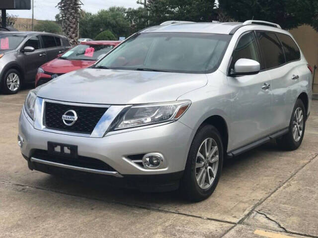 2014 Nissan Pathfinder for sale at Lexo Enterprises Inc in Houston, TX