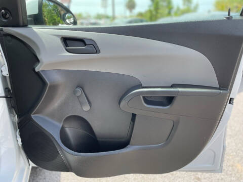 2017 Chevrolet Sonic LT Auto Fleet