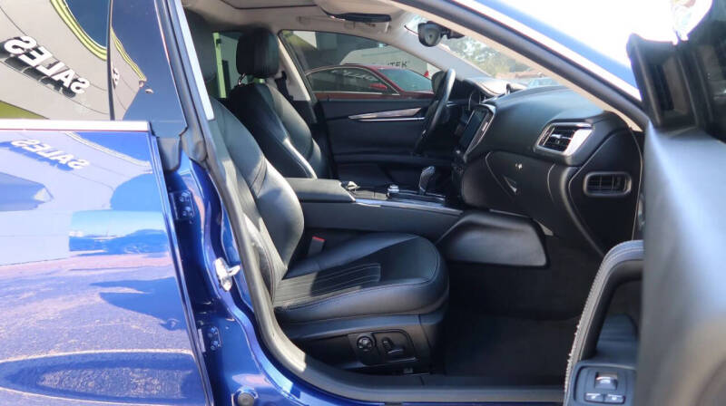 2017 Maserati Ghibli