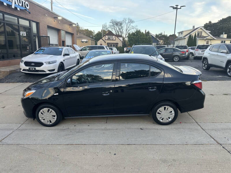 2022 Mitsubishi Mirage G4 ES