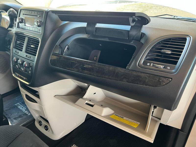 2017 Dodge Caravan