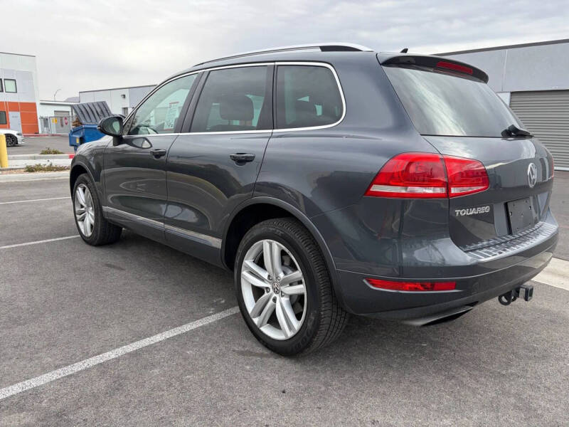 2012 Volkswagen Touareg