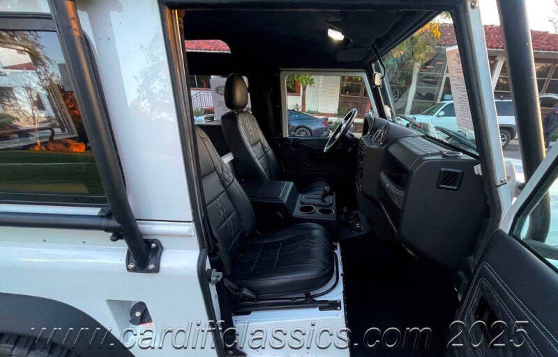 1985 Land Rover Defender