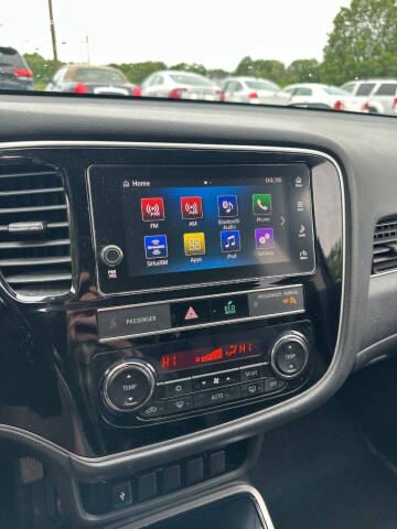 2019 Mitsubishi Outlander SE