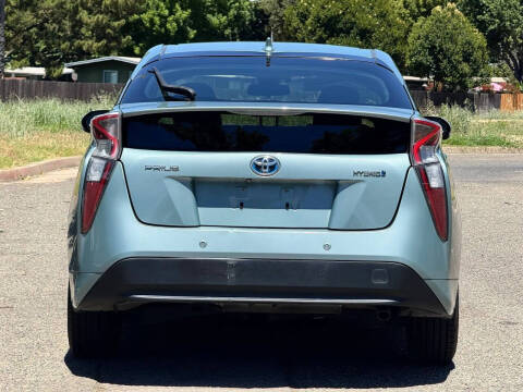 2017 Toyota Prius