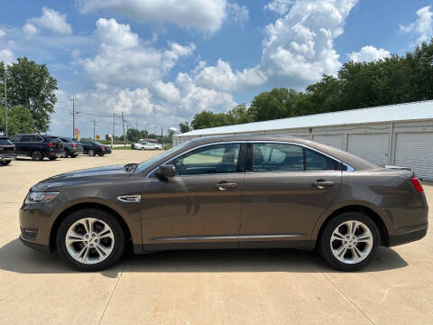 2016 Ford Taurus SEL