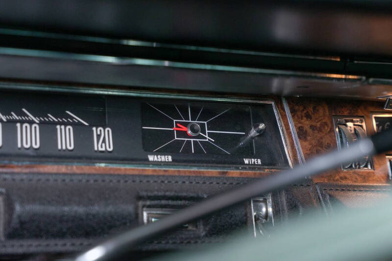 1968 Chrysler New Yorker