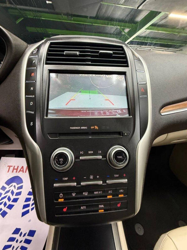 2018 Lincoln MKC Select