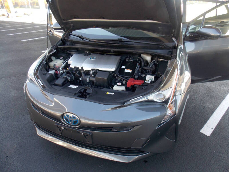 2018 Toyota Prius Three