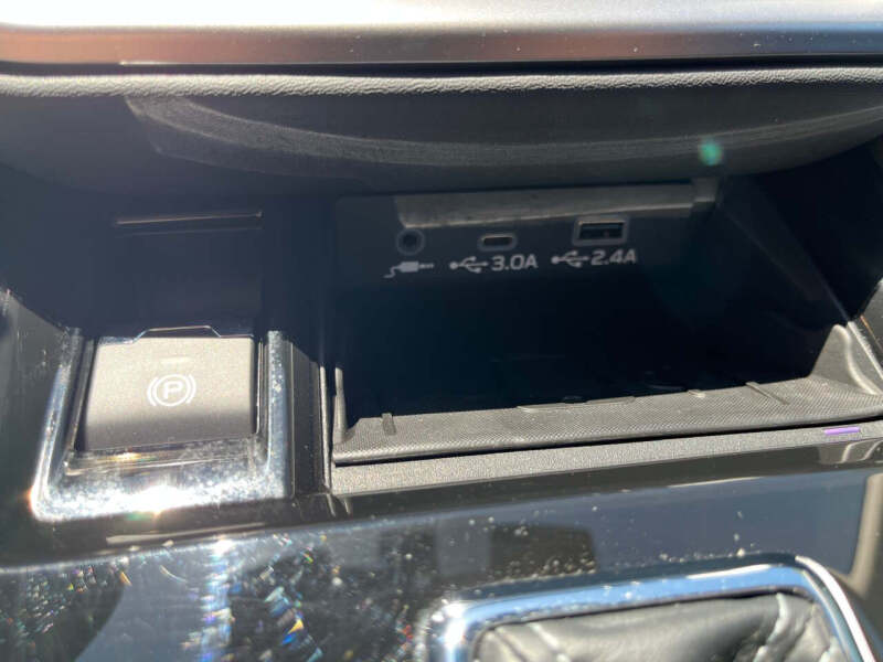 2025 Subaru Outback Limited XT
