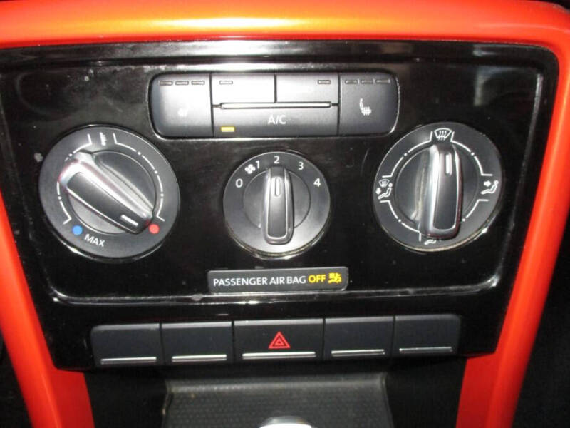 2018 Volkswagen Beetle Convertible