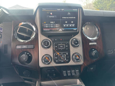 2014 Ford F-350 Super Duty Lariat