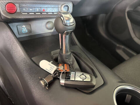 2025 Ford Mustang EcoBoost