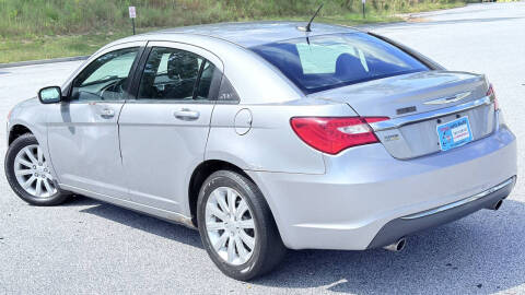 2013 Chrysler 200 Touring