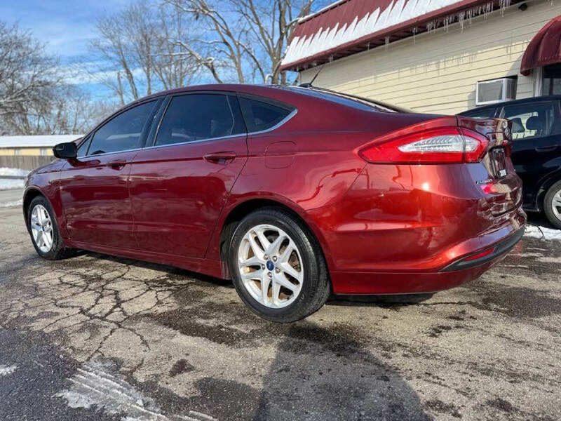 2014 Ford Fusion SE