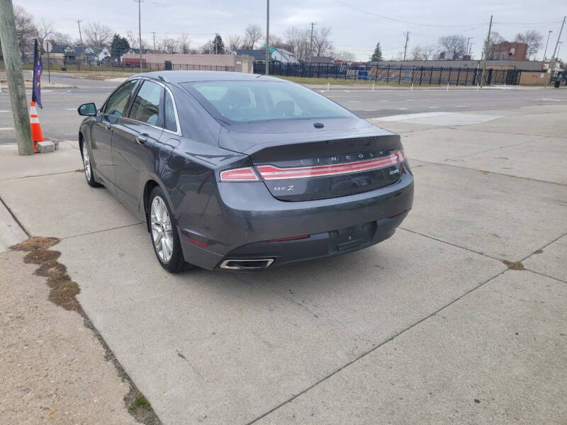 2016 Lincoln MKZ