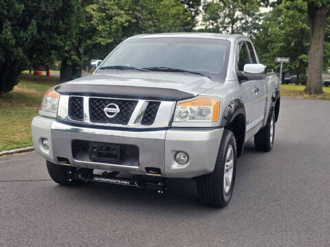 2010 Nissan Titan SE