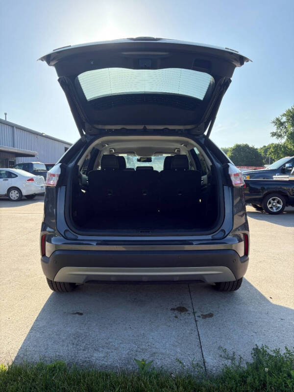2022 Ford Edge
