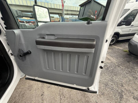 2015 Ford F-350 Super Duty XL