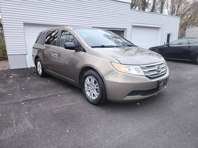 2013 Honda Odyssey for sale at B&J AUTO SALES in Rensselaer, NY