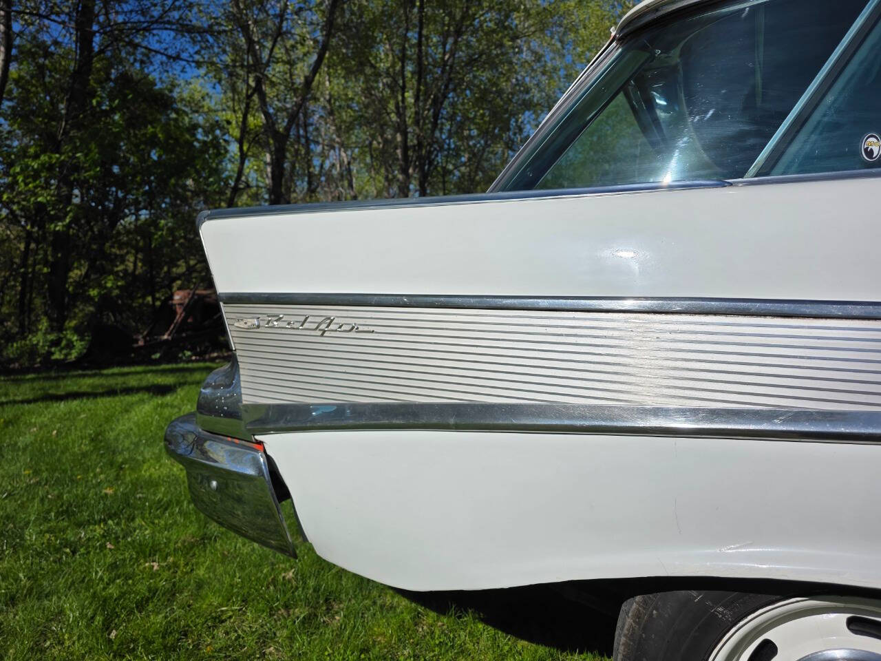 1957 Chevrolet Nomad 52